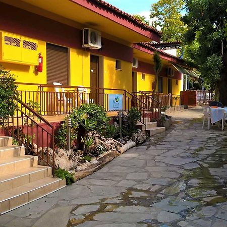 Villa Maria Apartments Polychrono Esterno foto