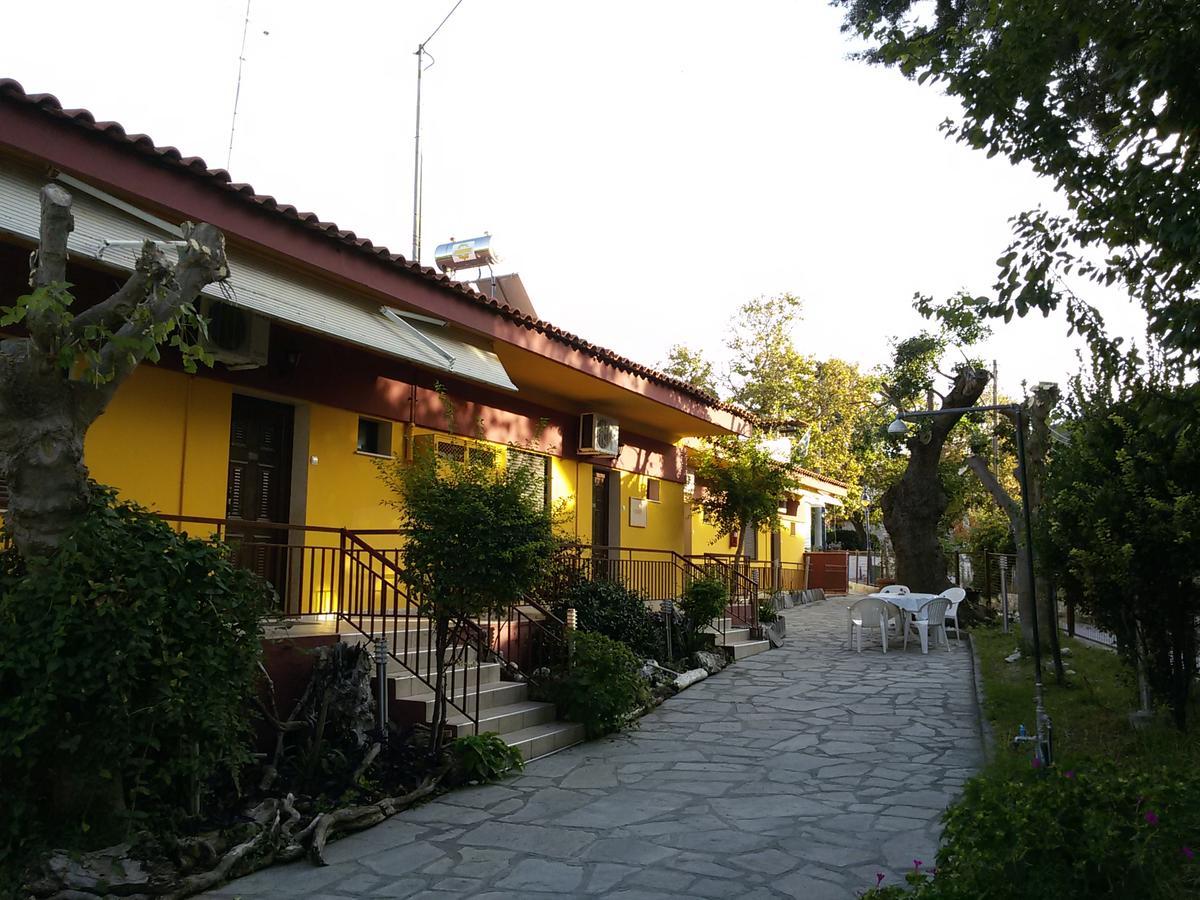 Villa Maria Apartments Polychrono Esterno foto